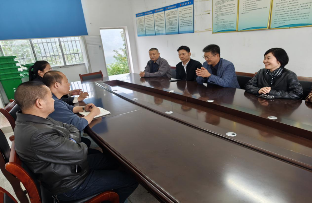 6d7b8b0c-d4b5-4e60-aa6d-8439b52bc339