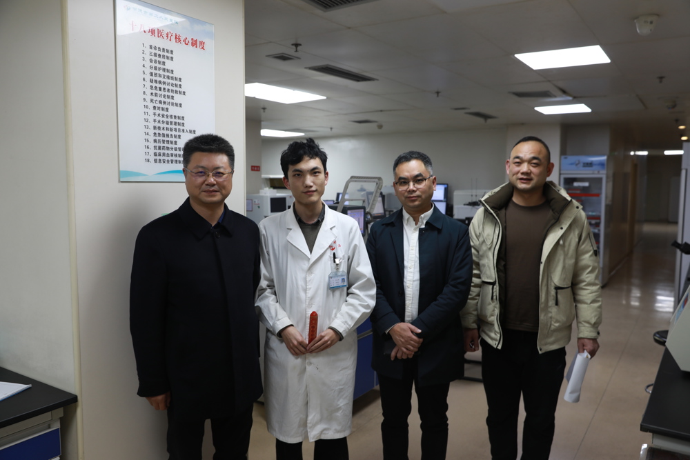 2025年除夕夜慰问 (1)