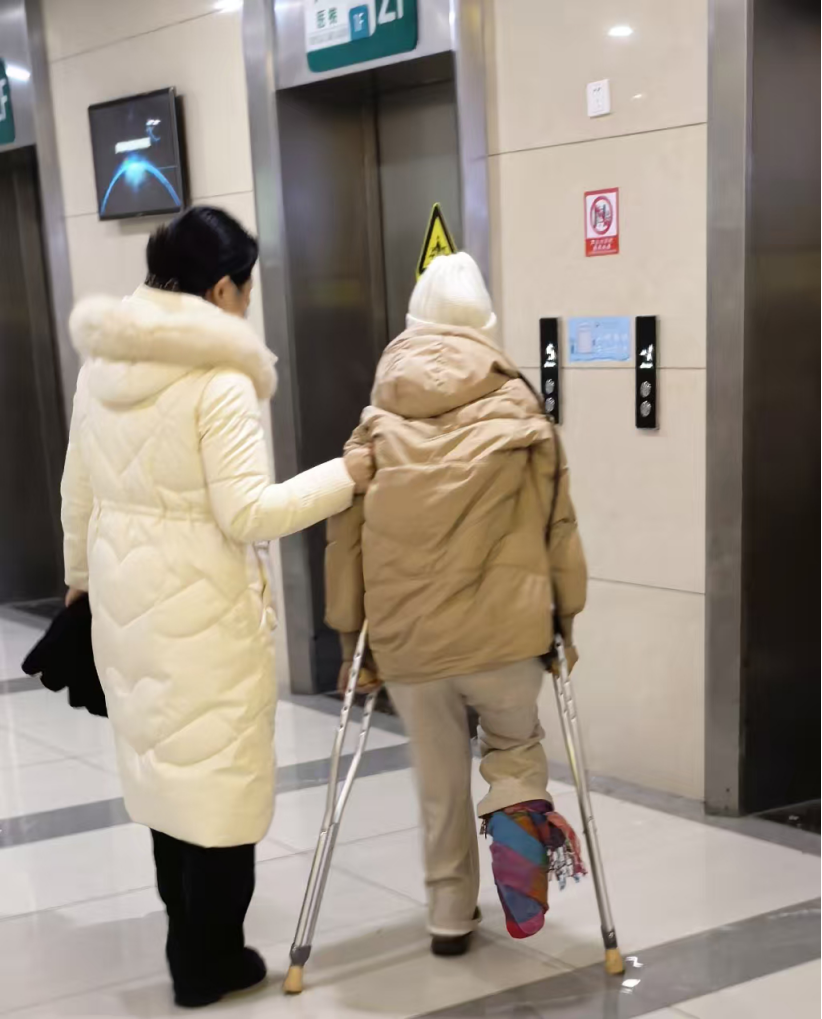 40d1f8b6-ef66-43e3-8034-f724df8bf9e7